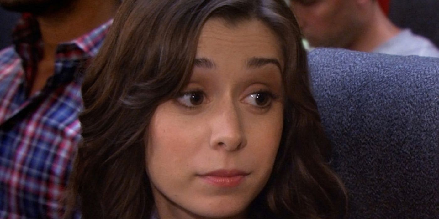 Tracy looks surprised in How I Met Your Mother 