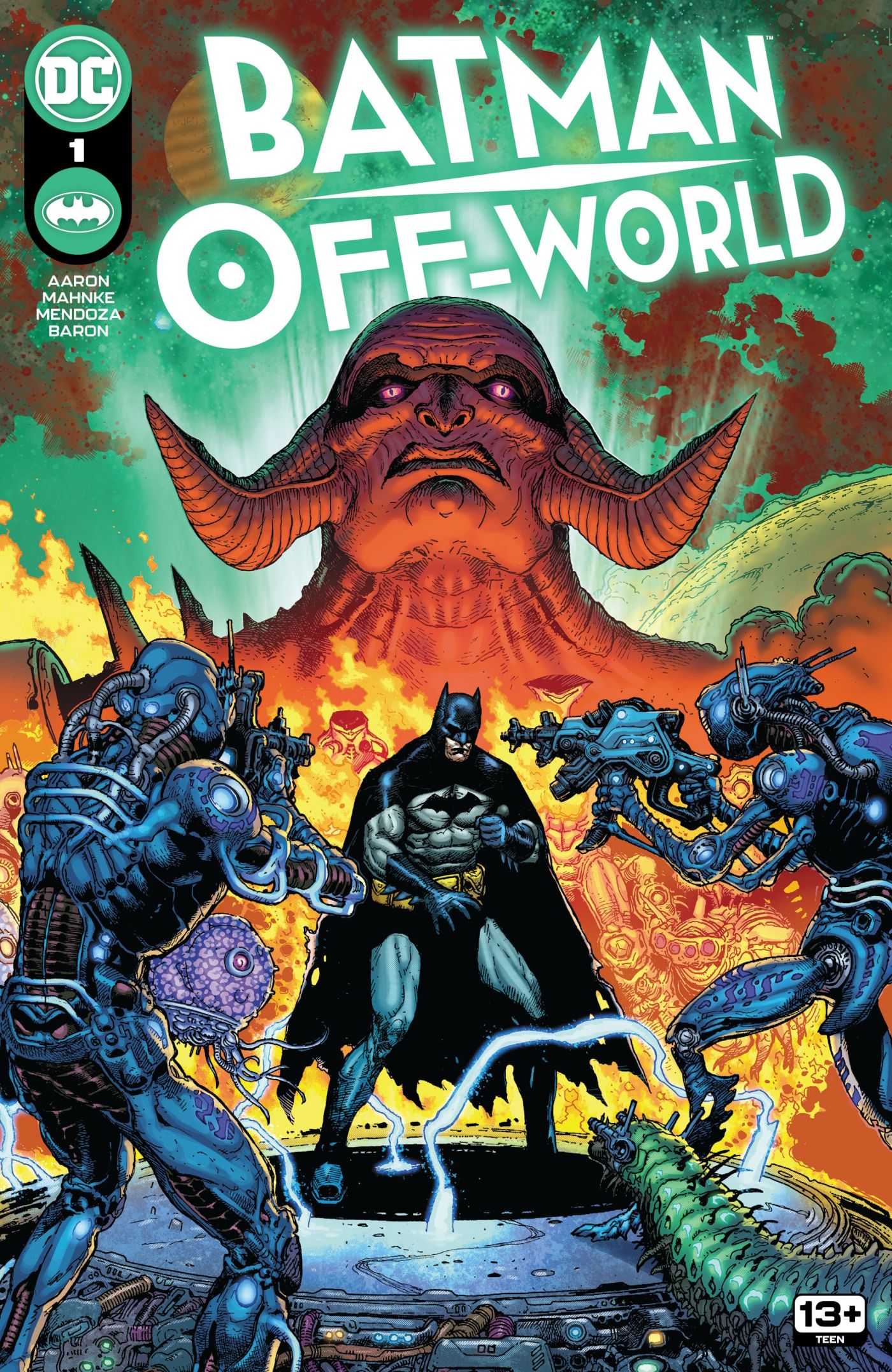 La portada de Batman Off World 1 en la que Batman está listo para luchar contra los extraterrestres.