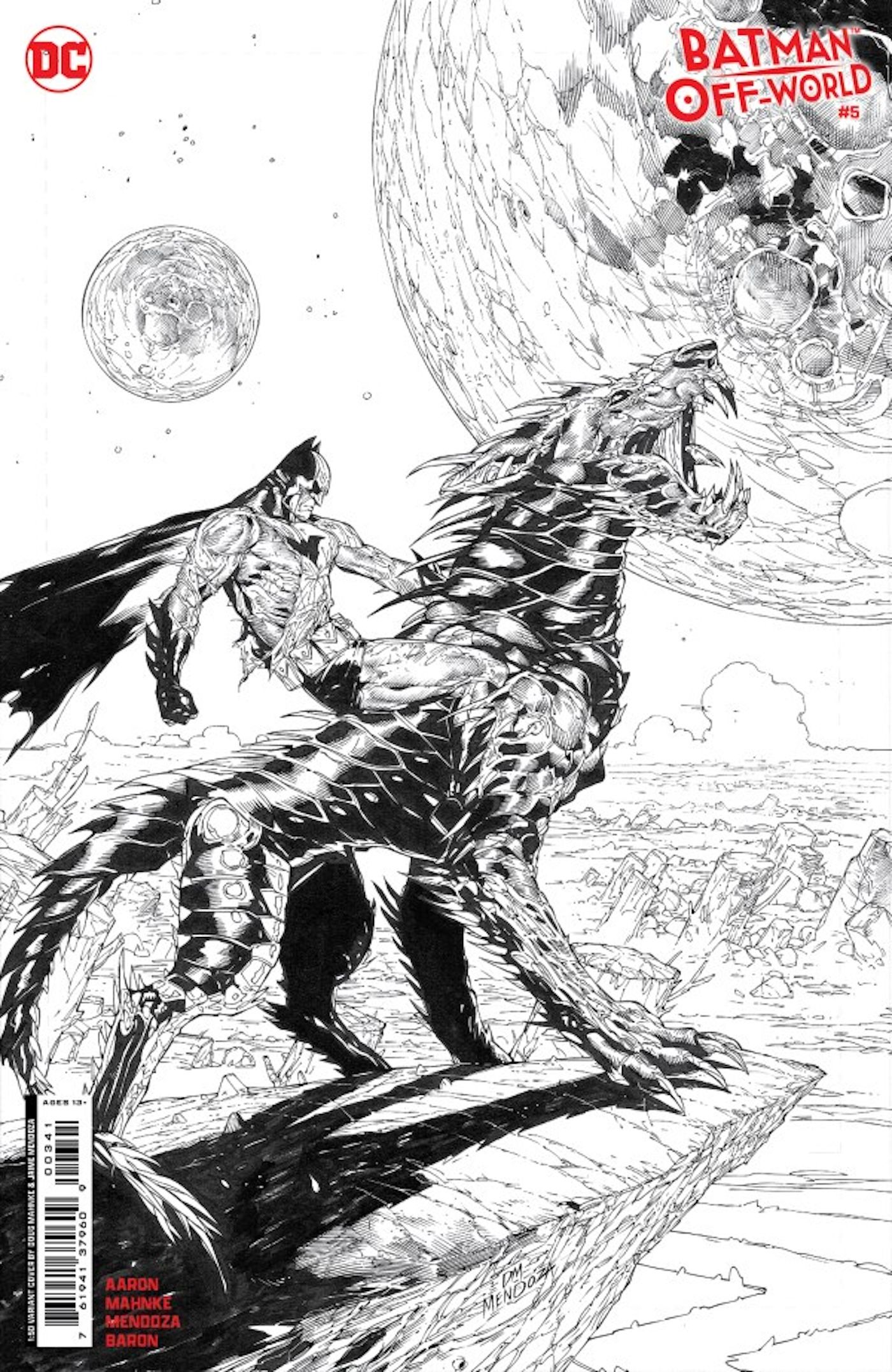 Una imagen en blanco y negro de Batman montado en una bestia alienígena en un planeta diferente.