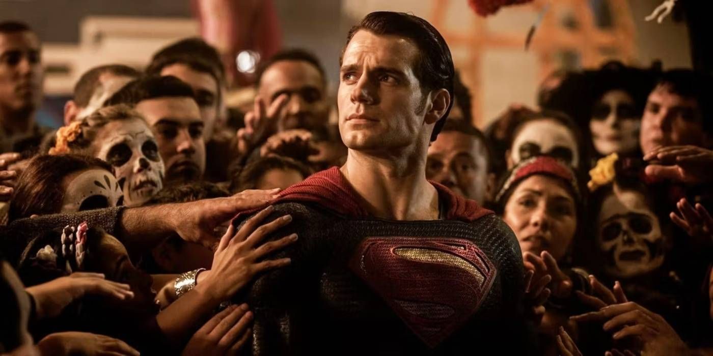 Superman de Henry Cavill está ou não está no filme “Adão Negro