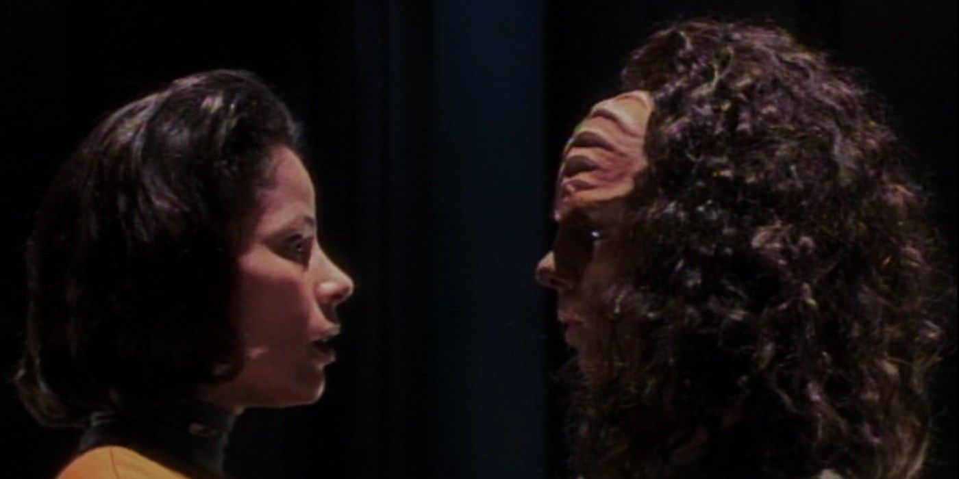 B'Elanna split into her Human and Klingon halves in the Star Trek: Voyager episode 