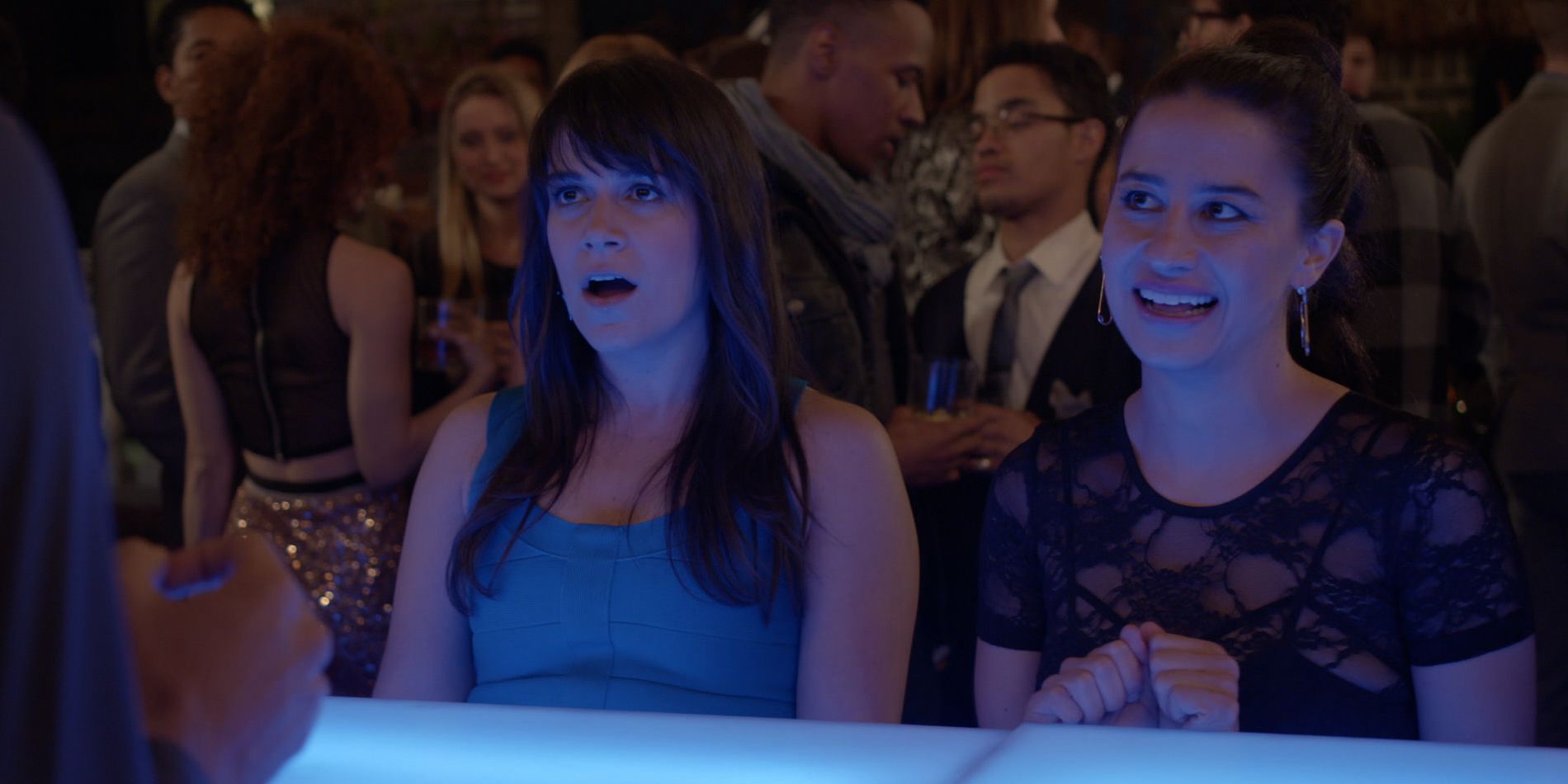 Abbi &amp; Ilana in Broad City Season 1 Episode 5 &ldquo;Fattest Asses&rdquo;