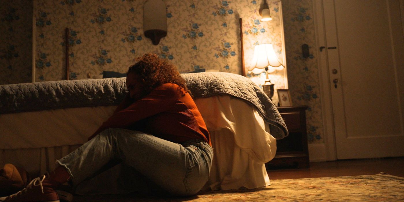 Hell House LLC Origins still in bedroom