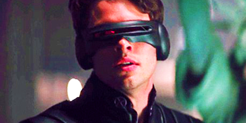 James Marsden's Cyclops wearing his visor in 2000's X-Men