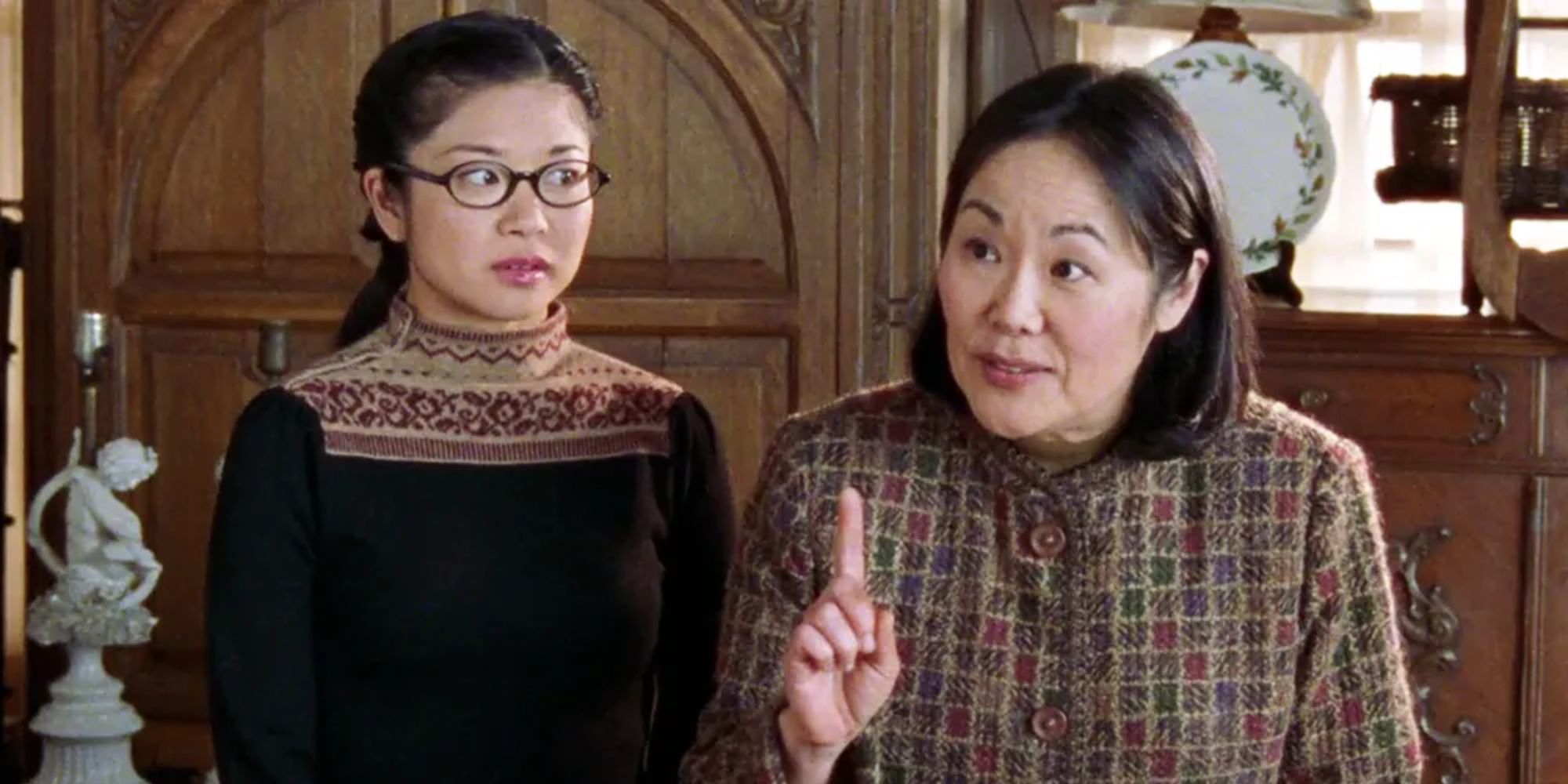 10 TV Shows With Witty Dialogue That We Just Can't Get Enough Of