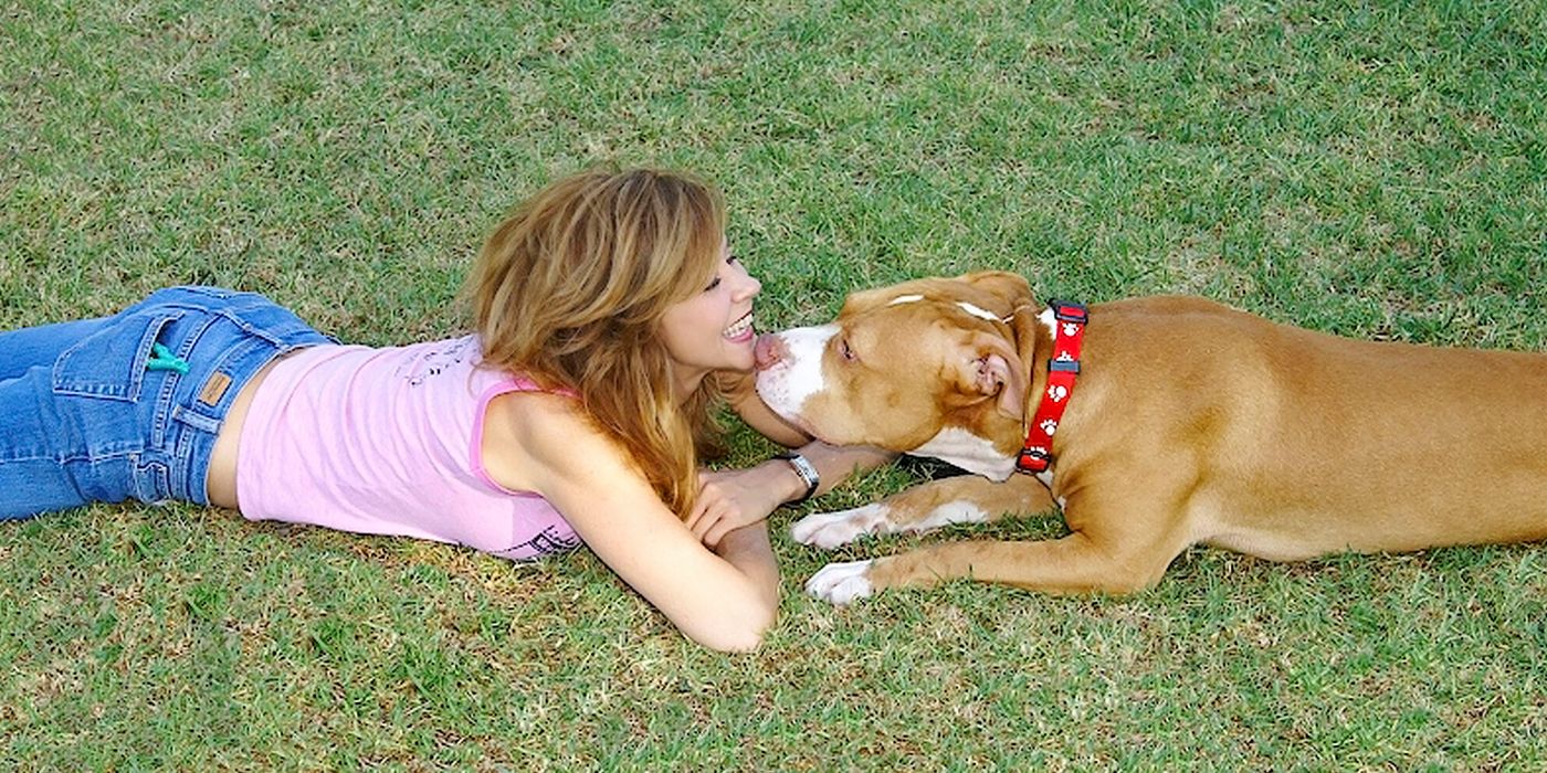 Linda Blair with Tony on grass for Worldheart Foundation photo shoot