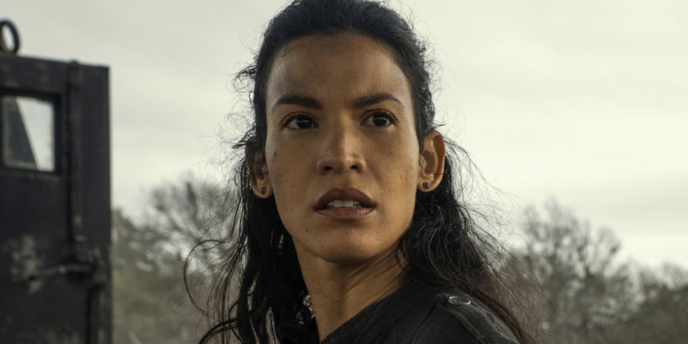 Luciana Galvez looks nervous in Fear the Walking Dead