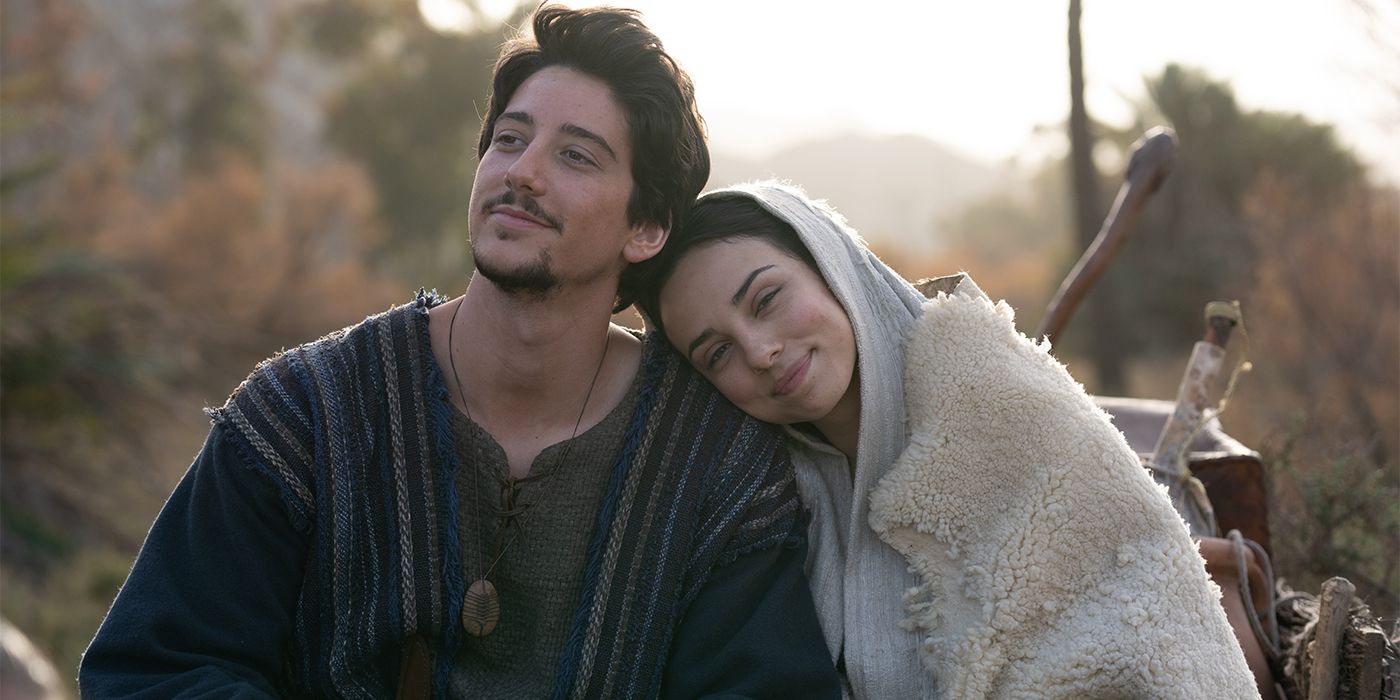Journey To Bethlehem Interview Fiona Palomo And Milo Manheim On Vibrant Story And Musical Numbers 