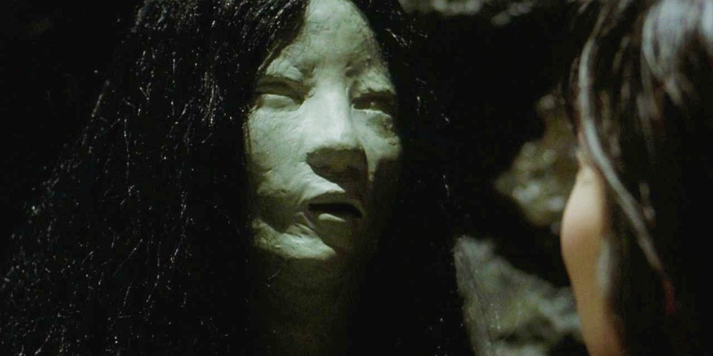 Sadako in the well in Ringu 2