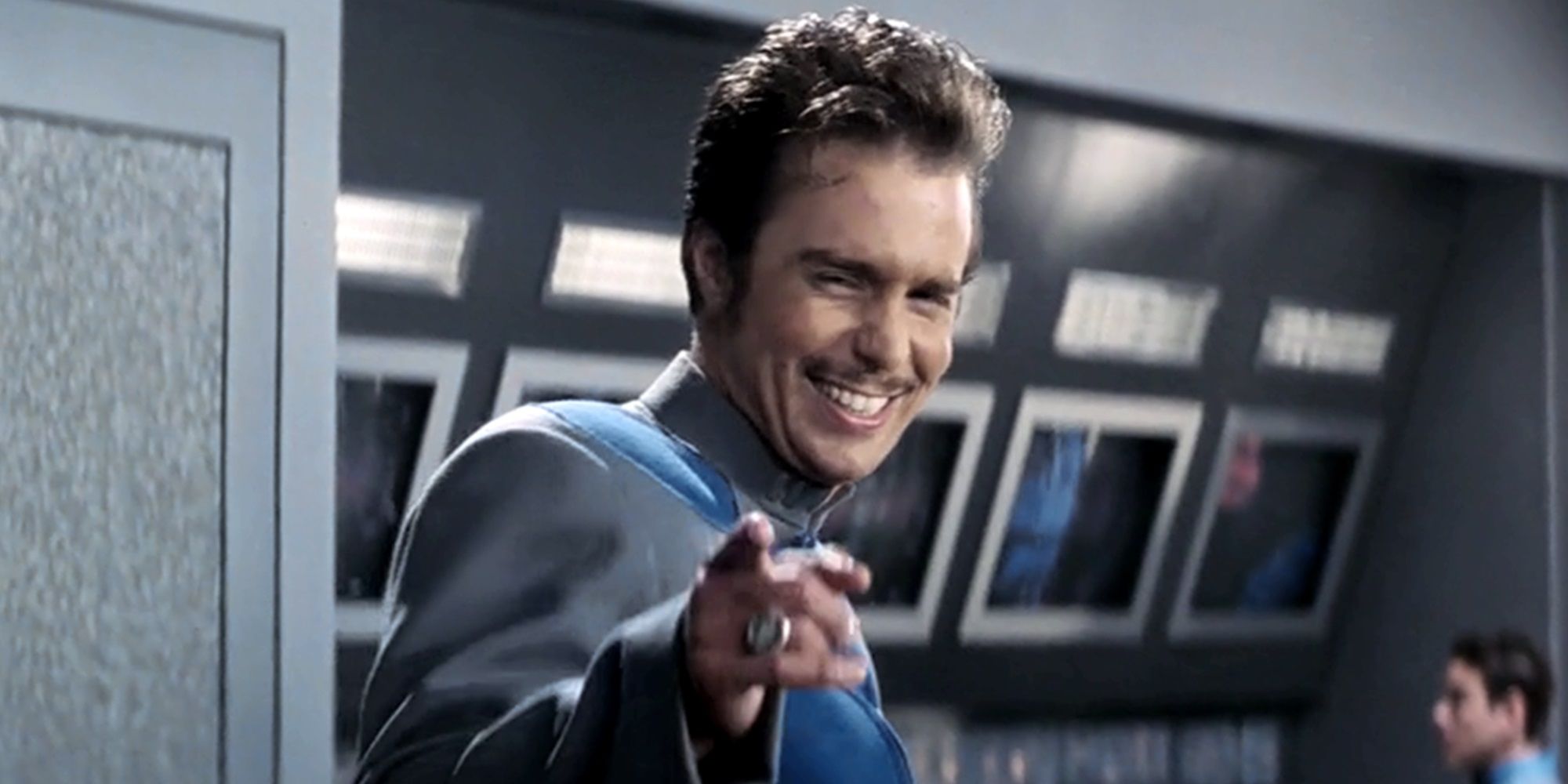 Sam Rockwell smiling in Galaxy Quest