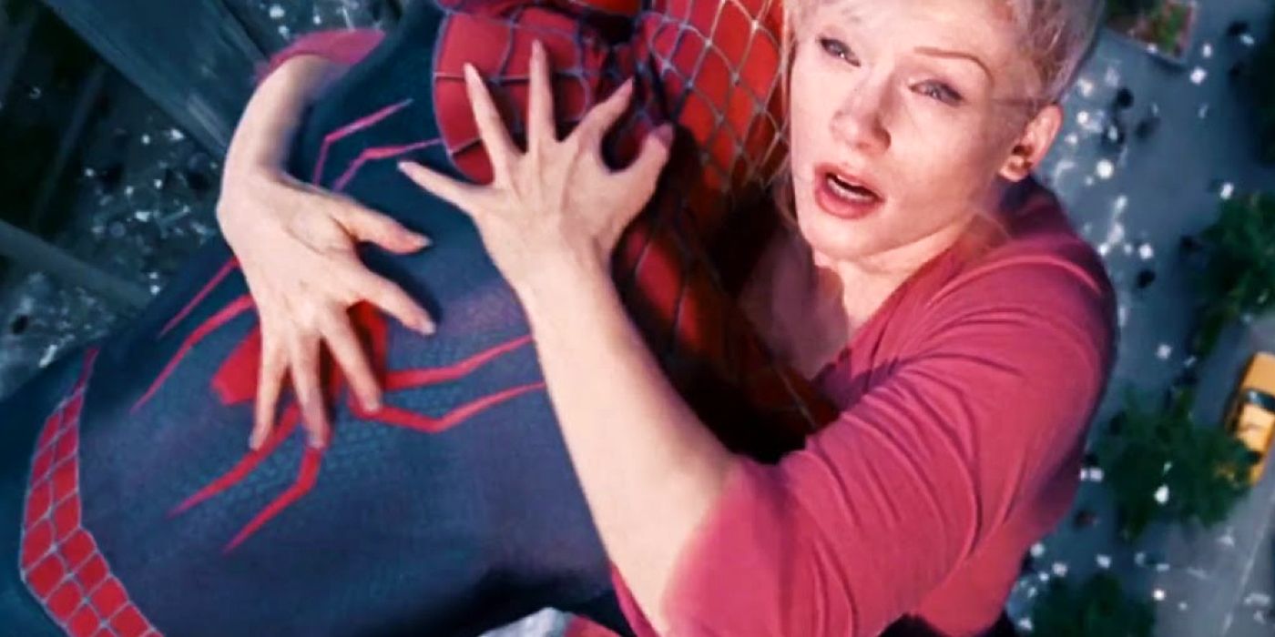 Bryce Dallas Howard as Gwen Stacy screaming as Peter saves her in Spider-Man 3