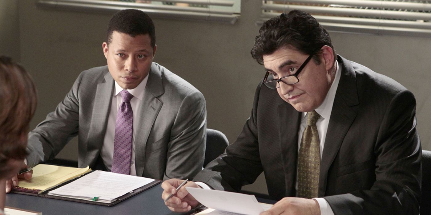 Terrance Howard who plays Jonah and Alfred Molina who plays Ricardo talking to a client in Law and Order Los Angeles