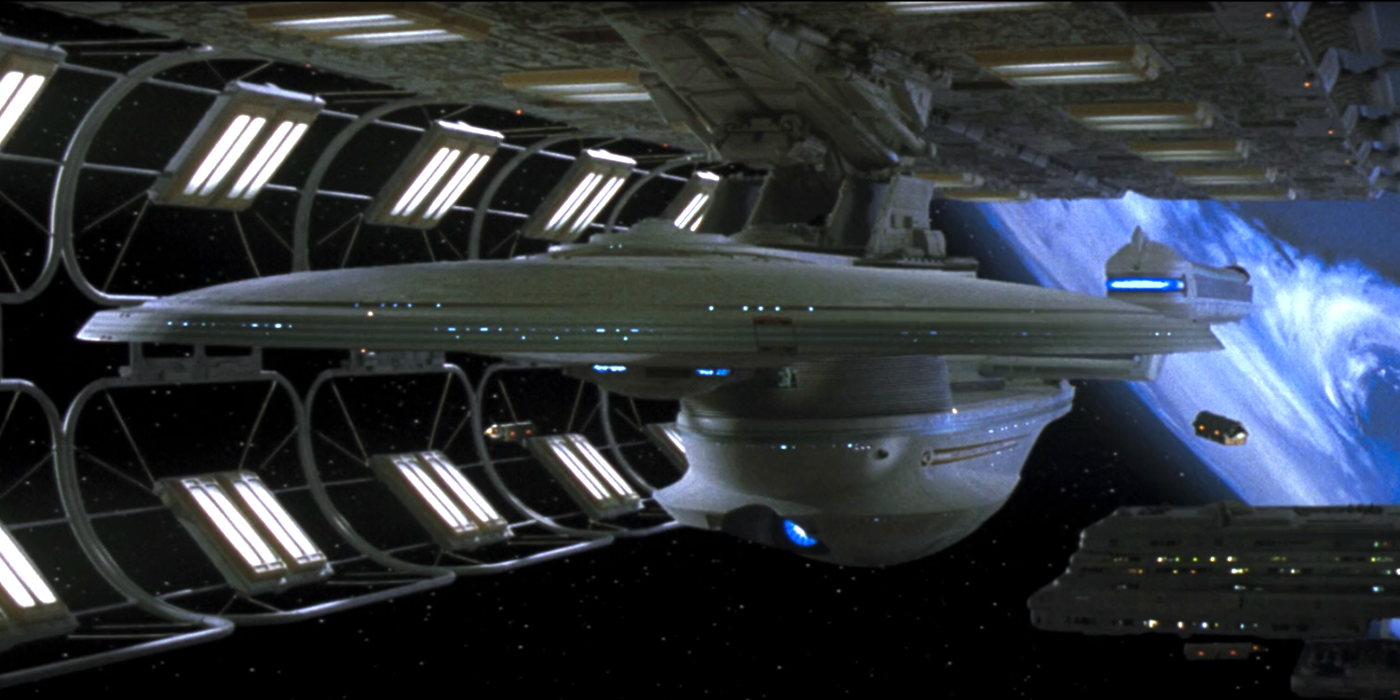 Star Trek: Every Version Of The Starship Enterprise