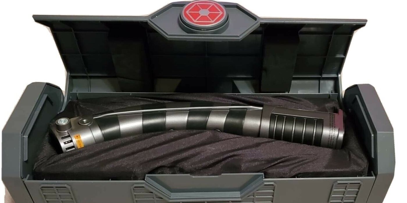 Star wars store land legacy lightsaber