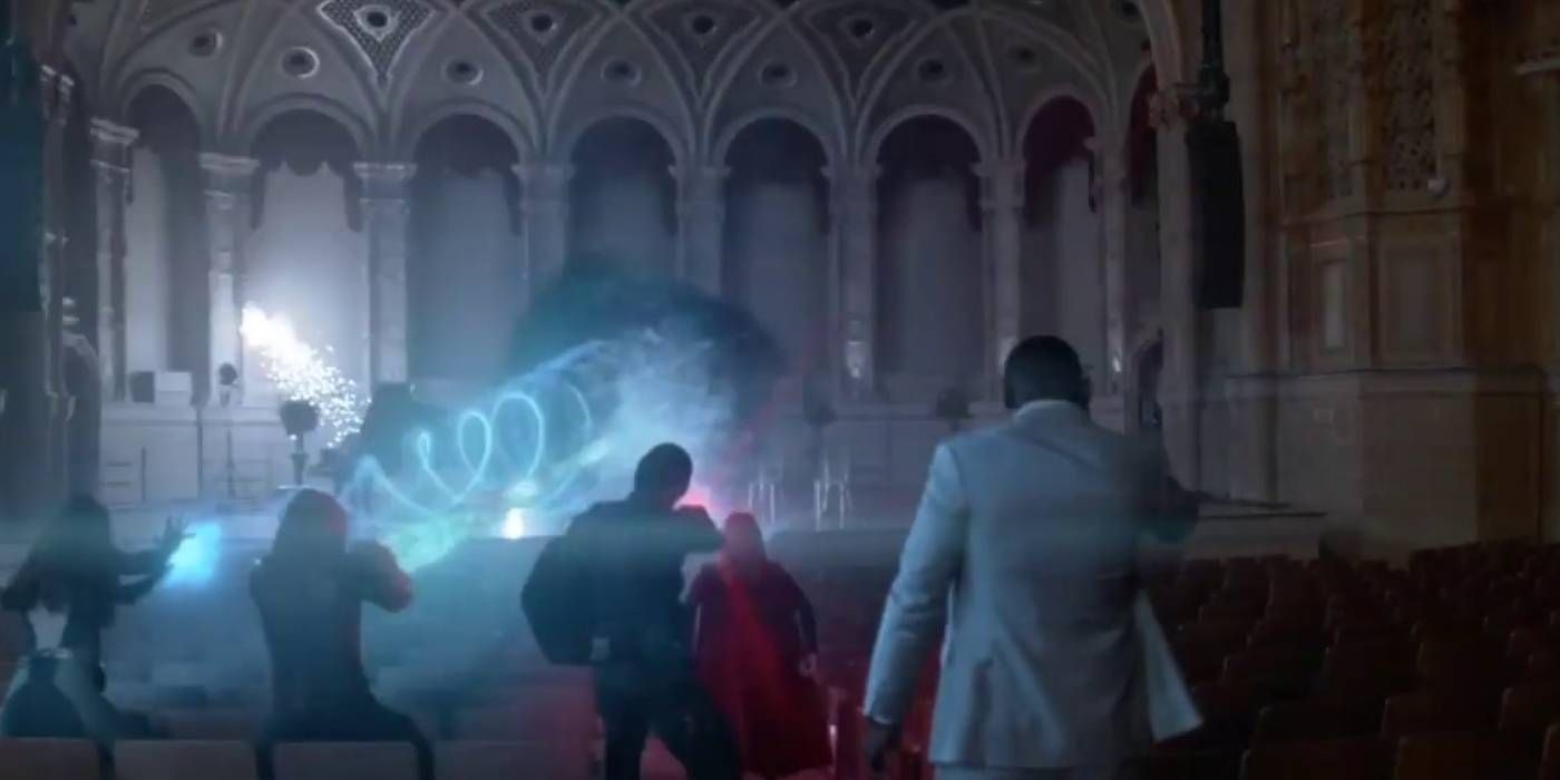 Black Hole in front of J’onn J’onzz in Supergirl