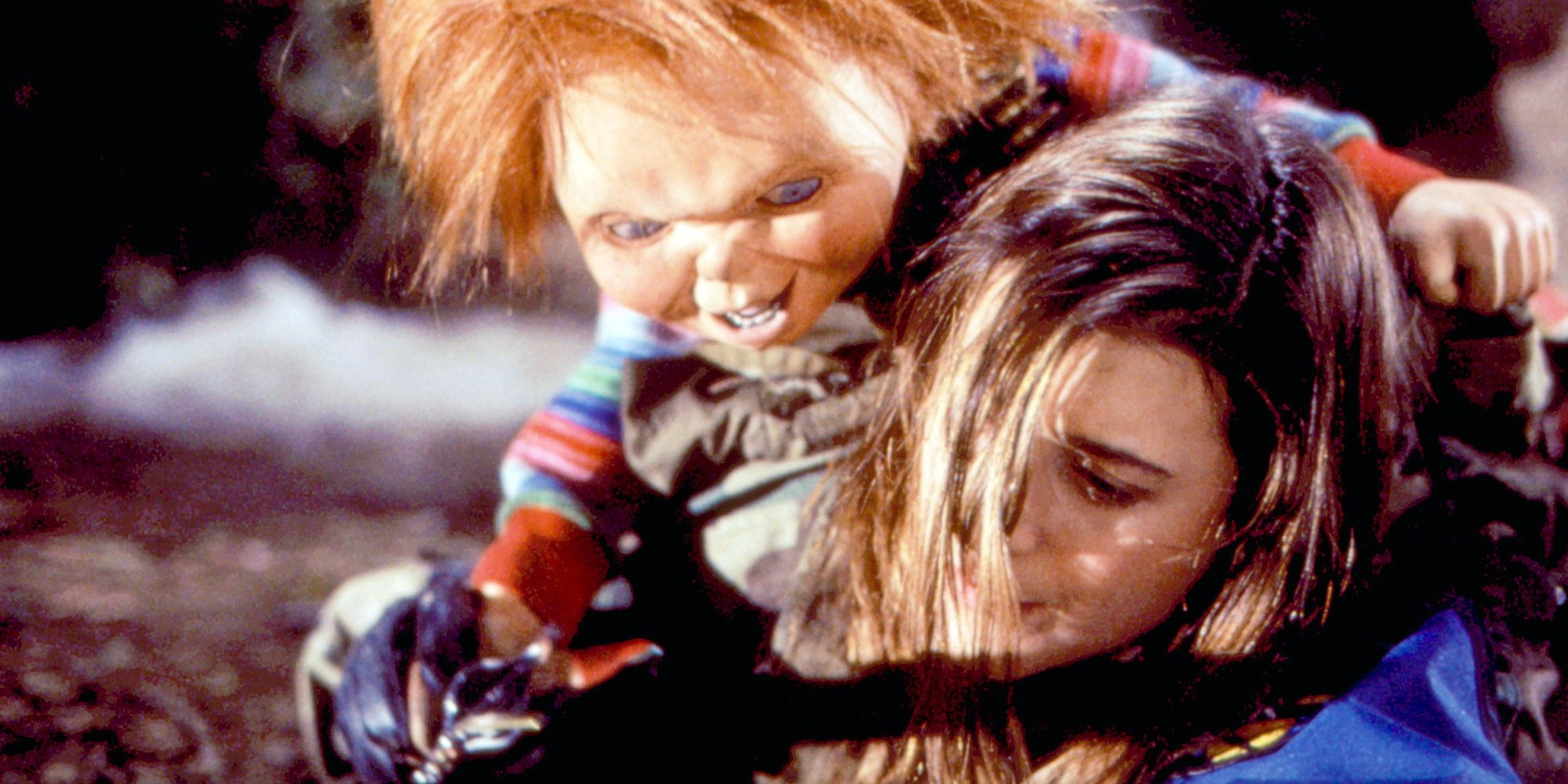 Chucky attacking Silva in Childs Play 3