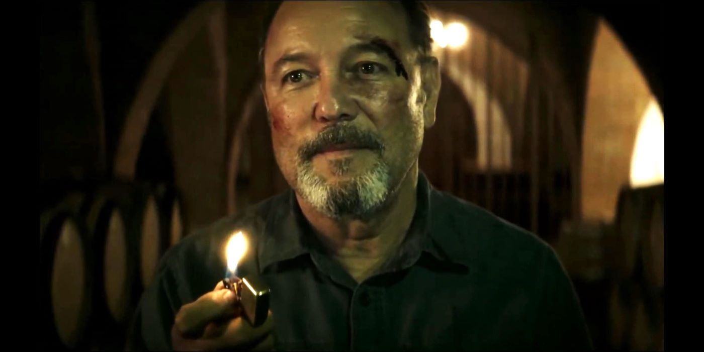 Daniel Salazar at Celia's compound with a lighter in Fear The Walking Dead season 2