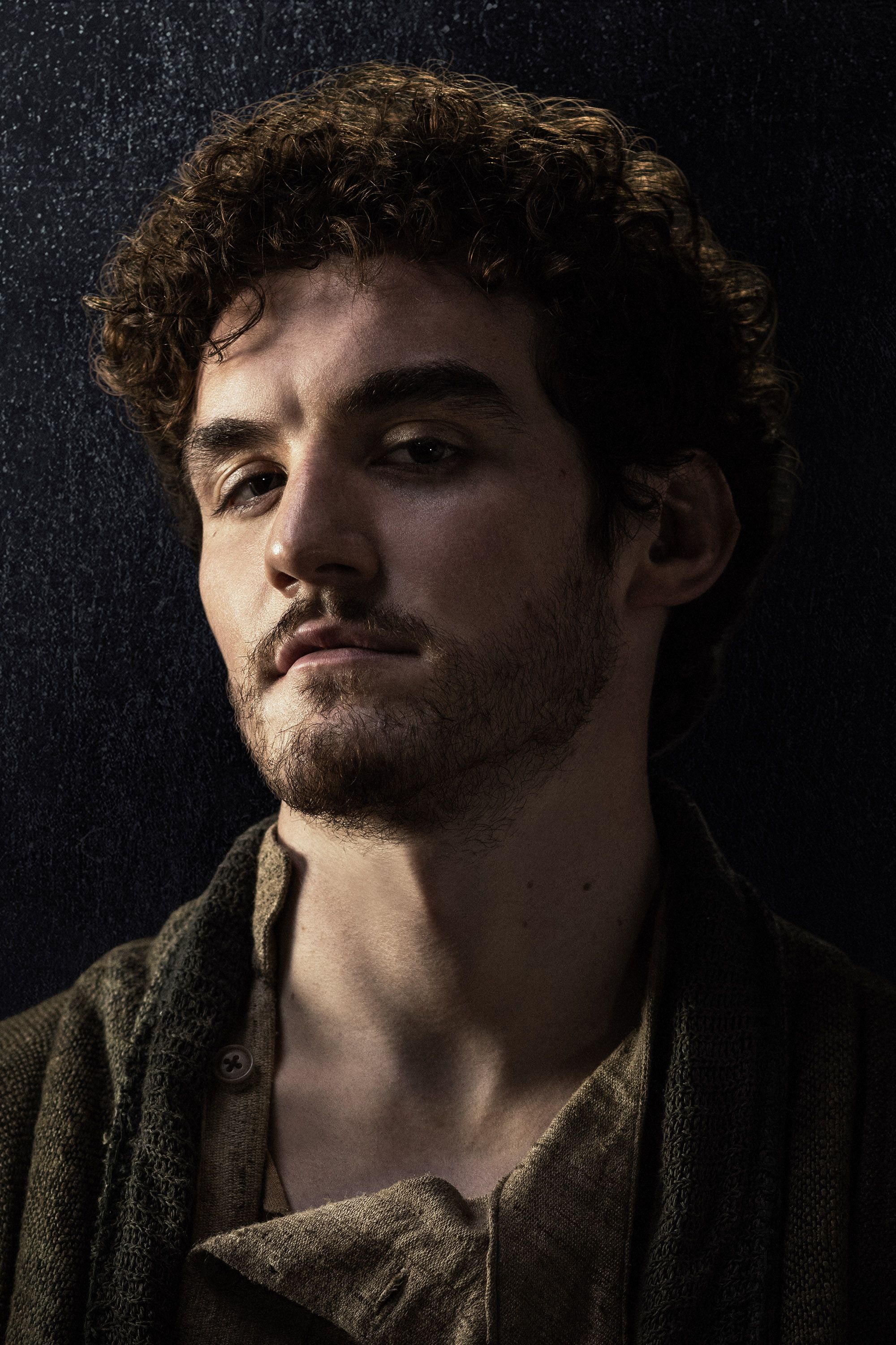 Donal Finn as Mat in The Wheel of Time Season 2