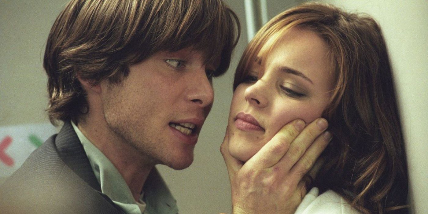Jackson (Cillian Murphy) grabbing Lisa's (Rachel McAdams) face and yelling at her in Red Eye