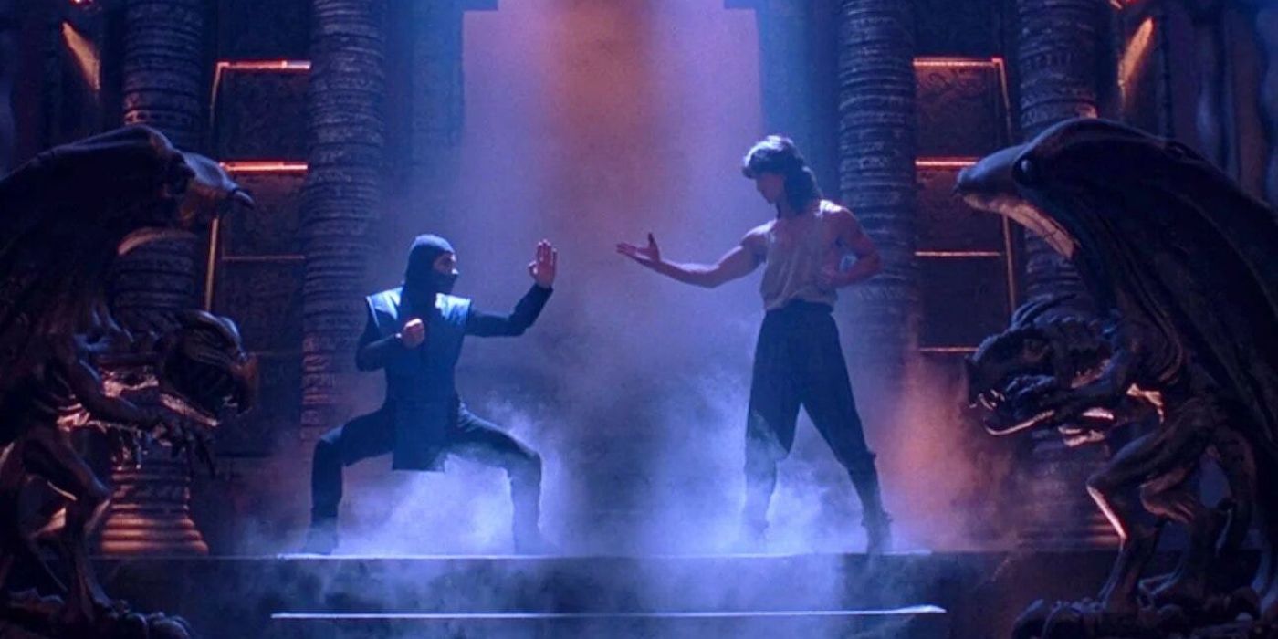 Keith Cooke as Reptile squares off against Robin Shou as Liu Kang in Mortal Kombat (1995)