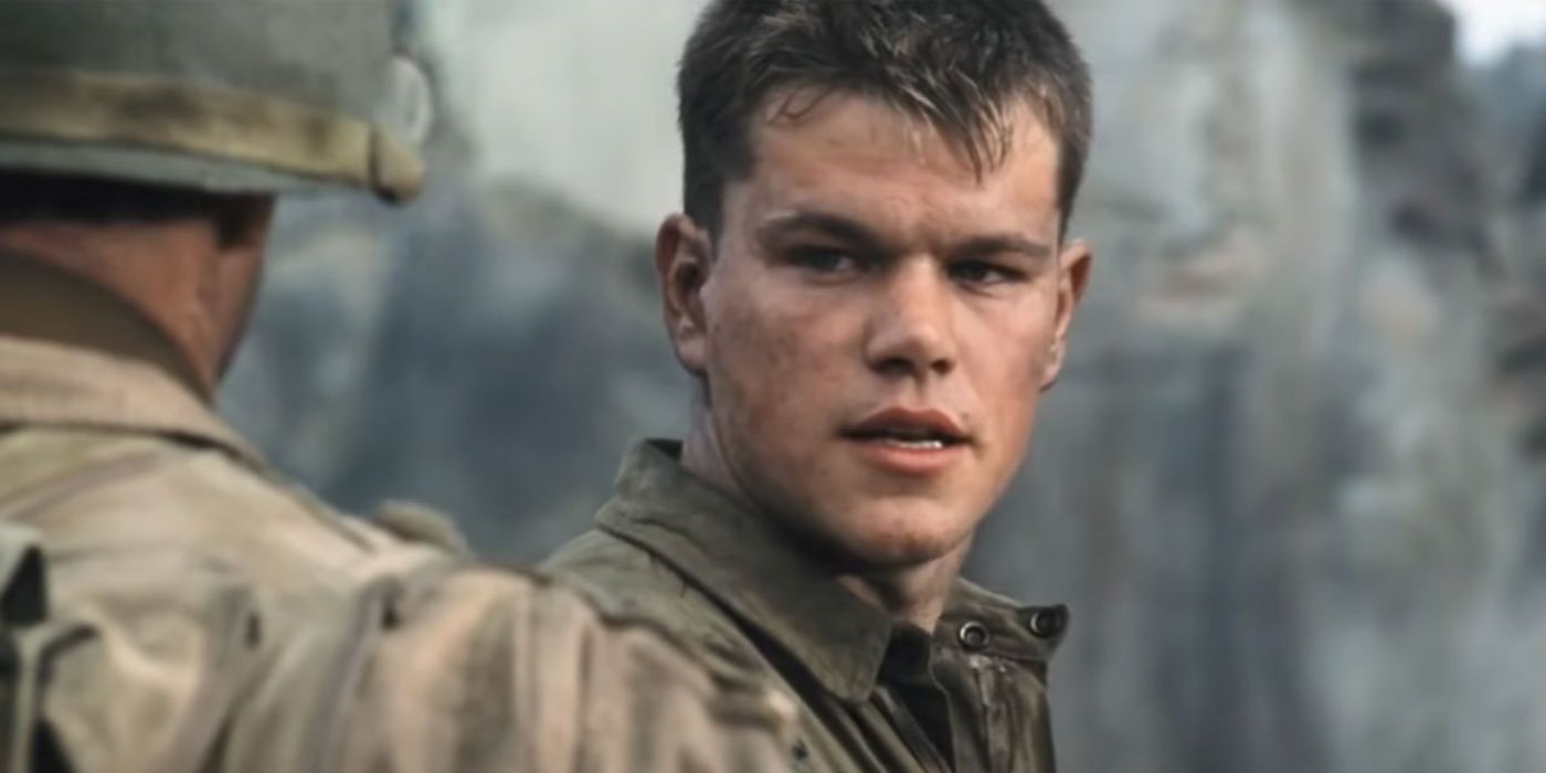 Soldado James Ryan (Matt Damon) parecendo angustiado em O Resgate do Soldado Ryan