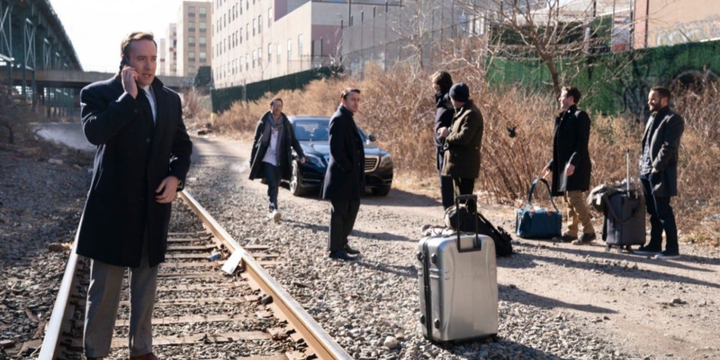 The Roy family and Tom Wambsgans with suticases in Succession