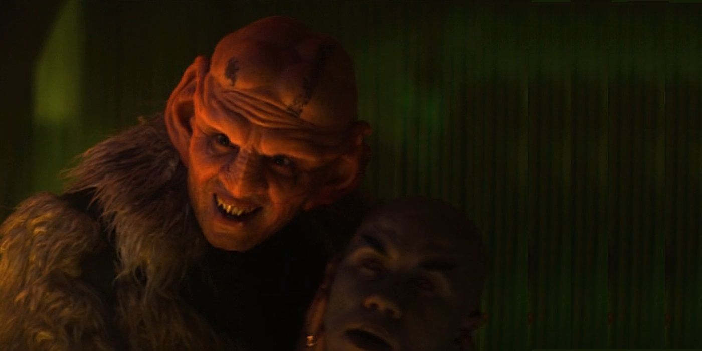 Aaron Stanford as Ferengi Sneed in Star Trek: Picard, 