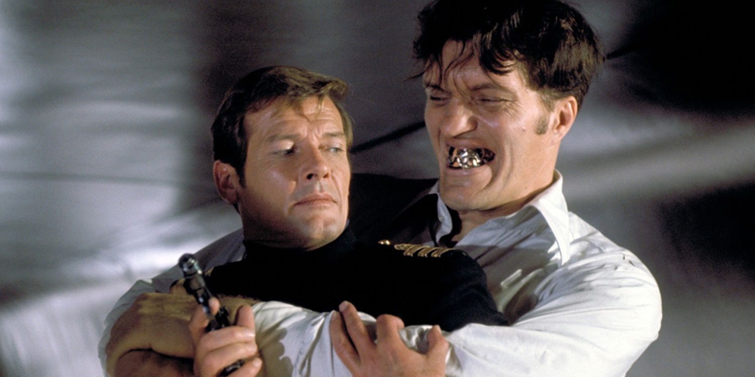 "Honestamente, no entiendo por qué": la pelea con James Bond de Roger Moore decepciona