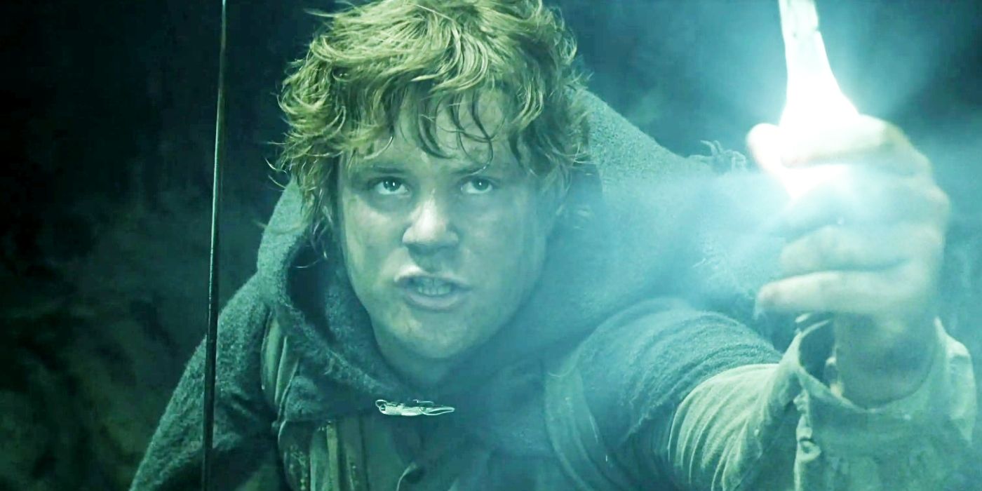 Sean Astin as Sam holds the Phial of Galadriel and a sword as he faces off against Shelob in The Lord of the Rings: The Return of the King.