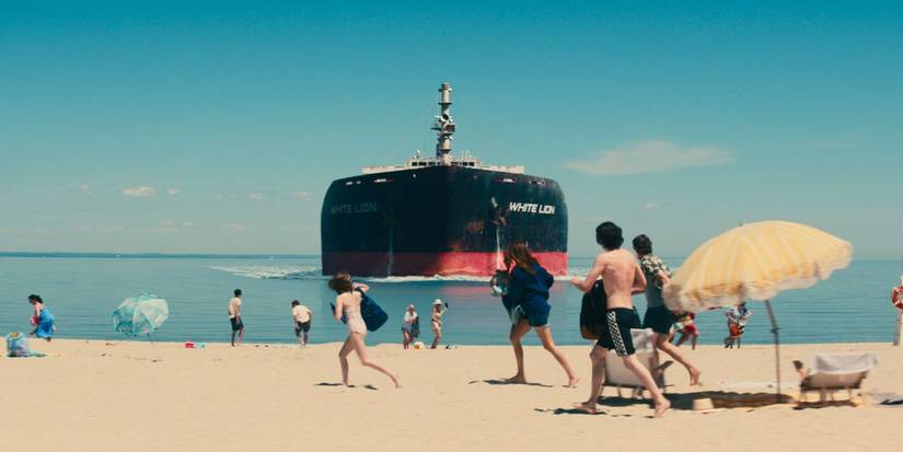 The White Lion cargo ship speeds towards the beach in Leave the World Behind