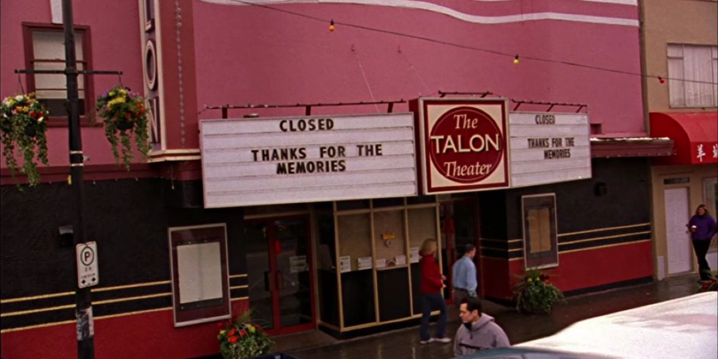 The first appearance of the Talon in Smallville