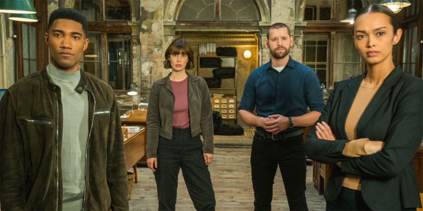 The cast of FBI International in the pilot
