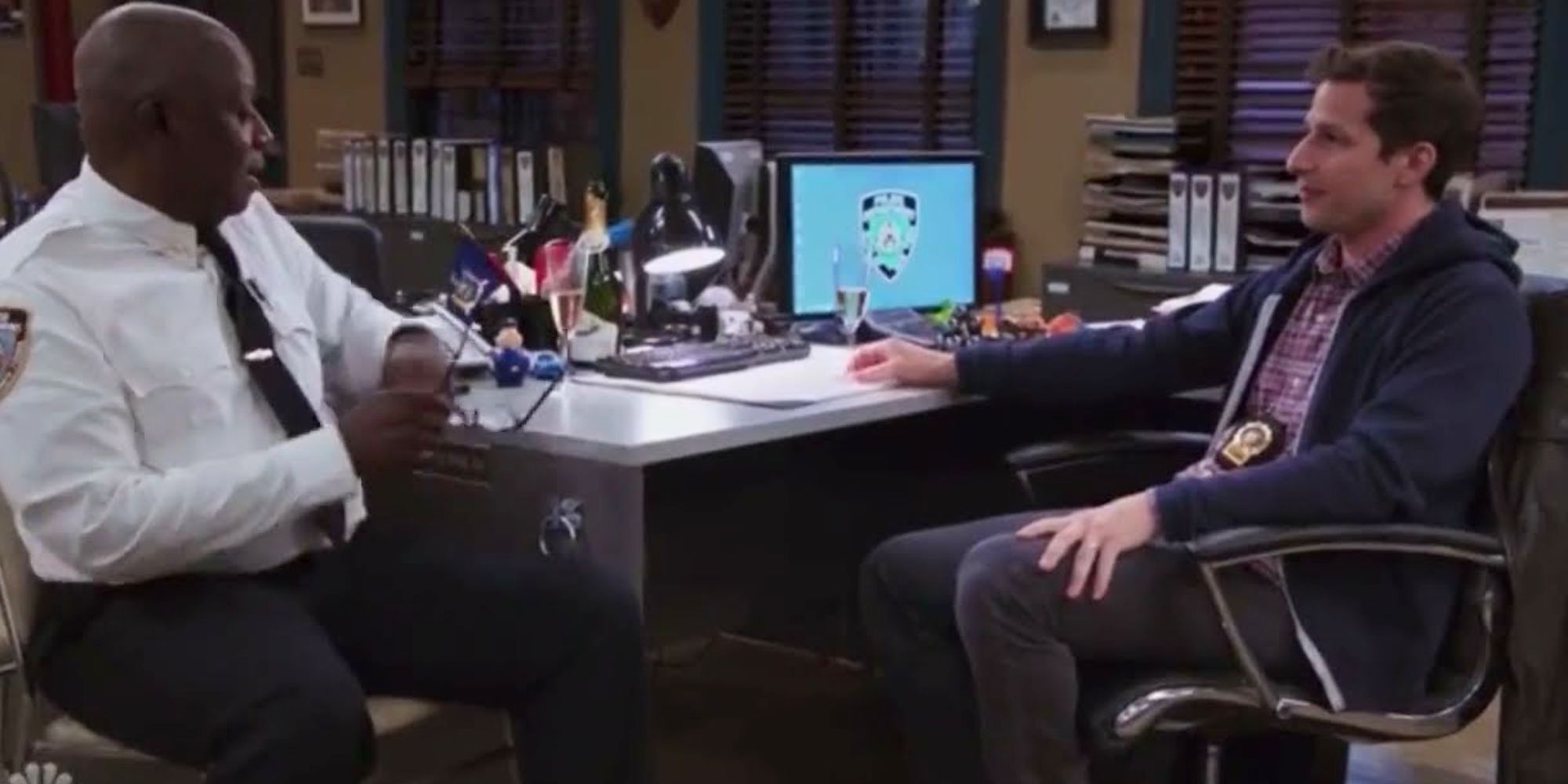 Brooklyn 99 & New Girl's Crossover Episodes Explained (Which To Watch)