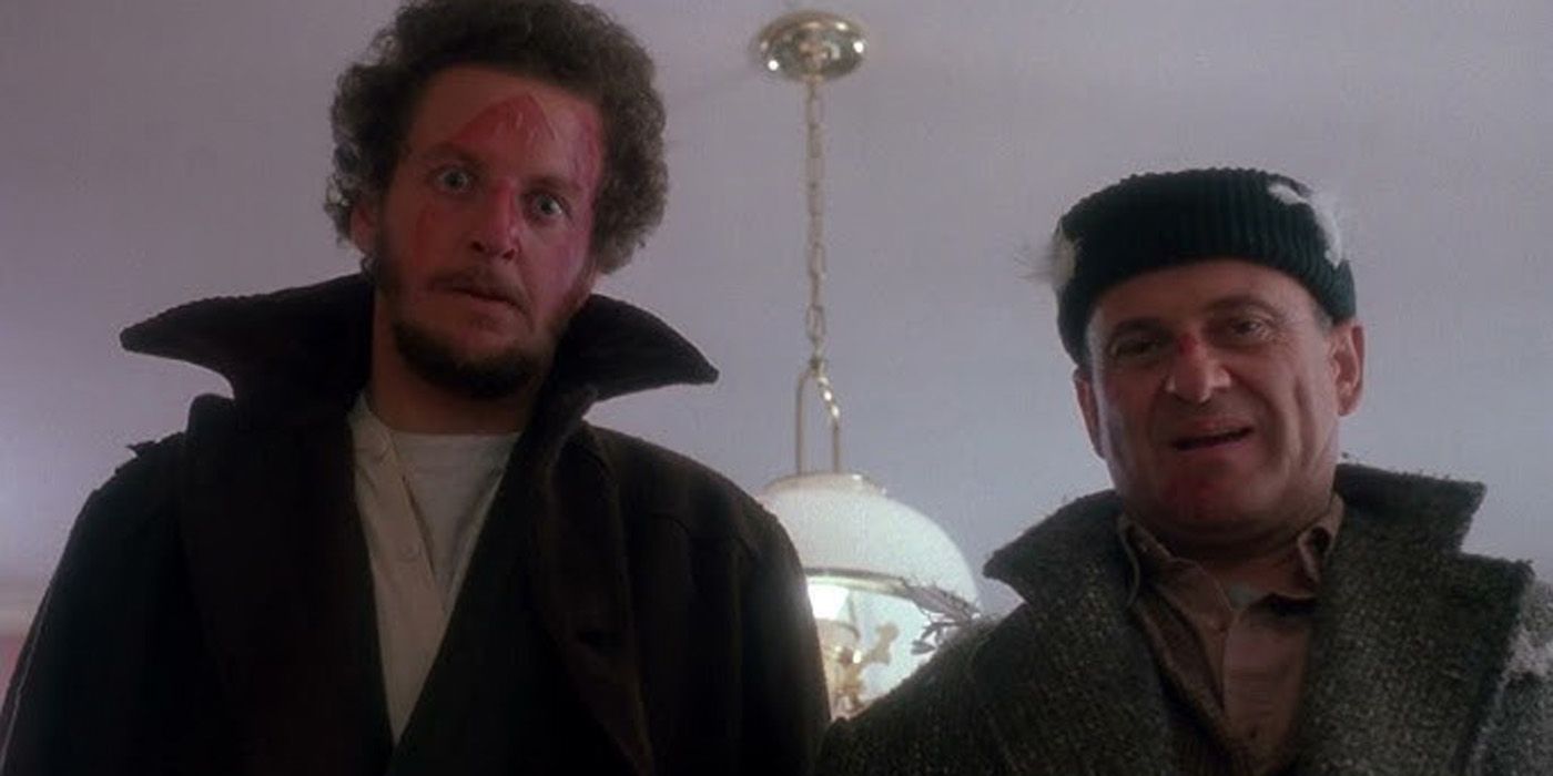 Wet Bandits find Kevin in Home Alone