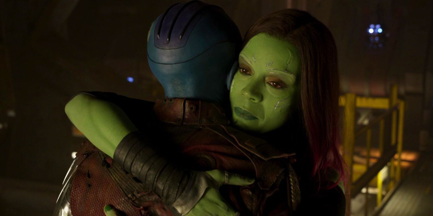 Zoe Saldana&rsquo;s Gamora hugging Karen Gillan&rsquo;s Nebula in Guardians of the Galaxy Vol. 2