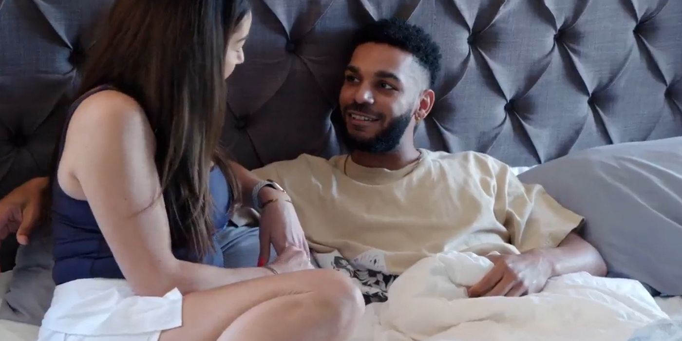 90 Day Fiance Jamal Menzies and Veronica Rodriguez in bed in Single Life