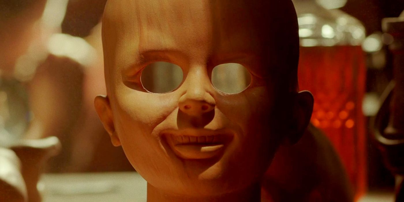 A Doll Face with No Eyes in Annabelle Creation
