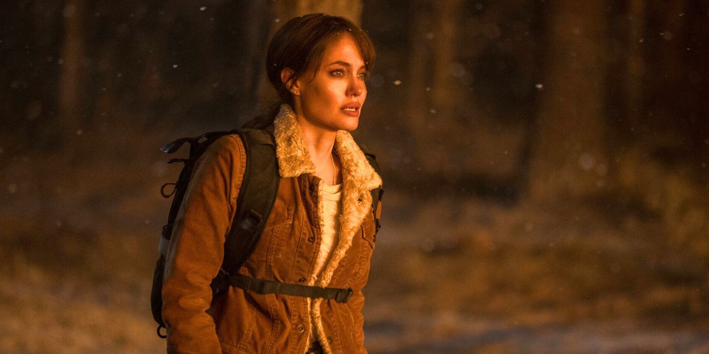 Angelina Jolie journeys through a forest fire in Those Who Wish Me Dead