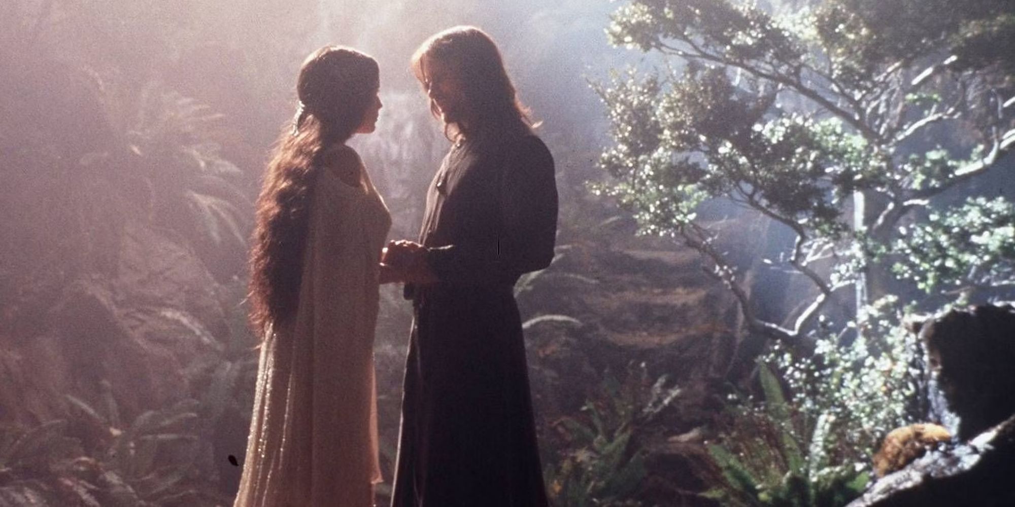 arwen and aragorn in the forest lord of the rings (1)