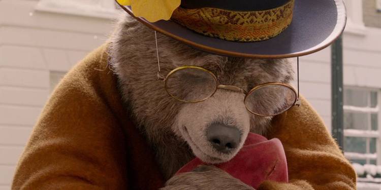Razões pelas quais Paddington 2 é o melhor filme de todos os tempos 10 Cena de Paddington 2 (Reprodução)