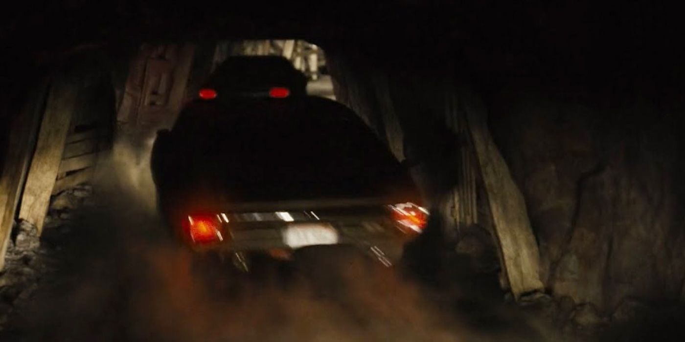 Cars racing inside a tunnel in Fast & Furious