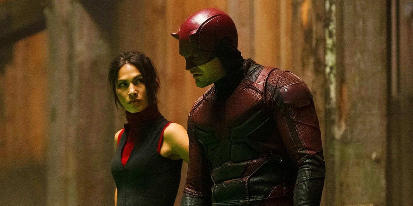 Daredevil and Elektra getting ready to fight