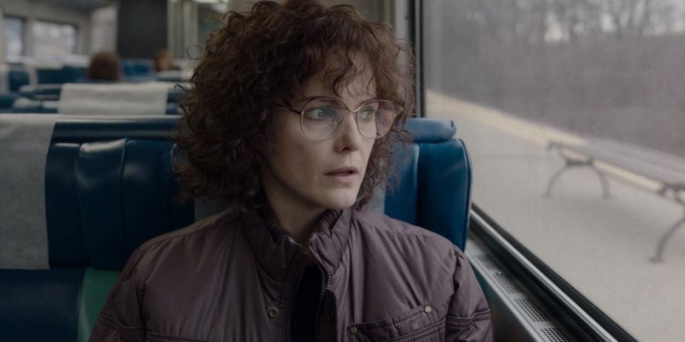 Elizabeth on the train in The Americans finale