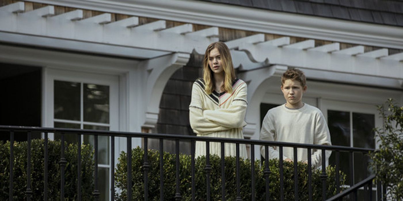 Ellie and Carter in The Watcher