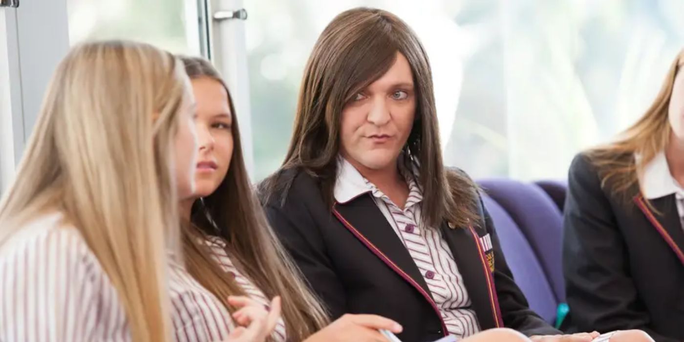 Ja'mie sitting with other girls in Ja'mie Private School Girl