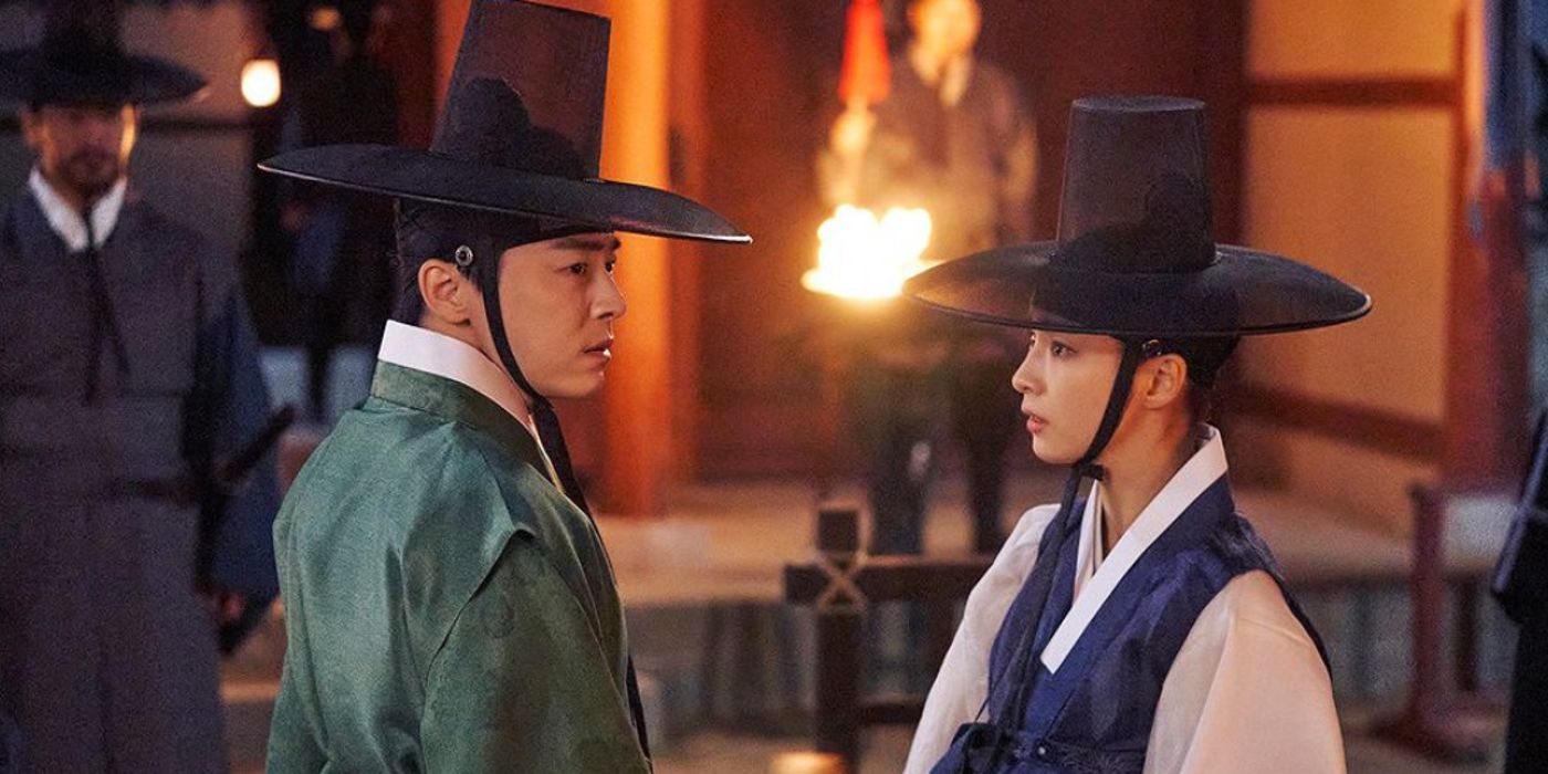 Jo Jung-suk and Shin Se-kyung looking at each other in Captivating The King