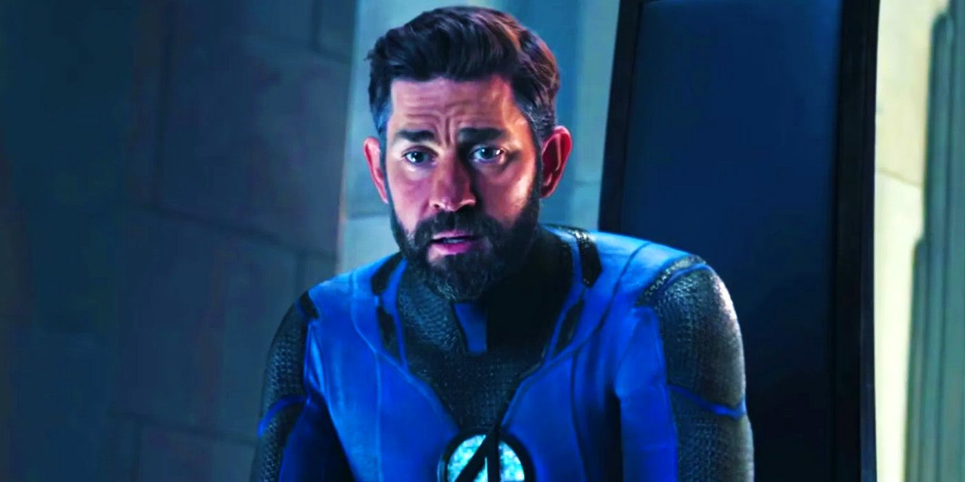 John Krasinski sentou-se na câmara dos Illuminati como Reed Richards em Doutor Estranho no Multiverso da Loucura