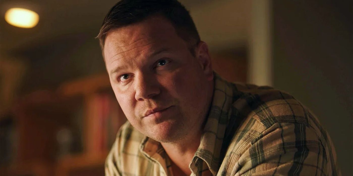 Judd (Jim Parrack) analiza seriamente el 9-1-1 Lone Star