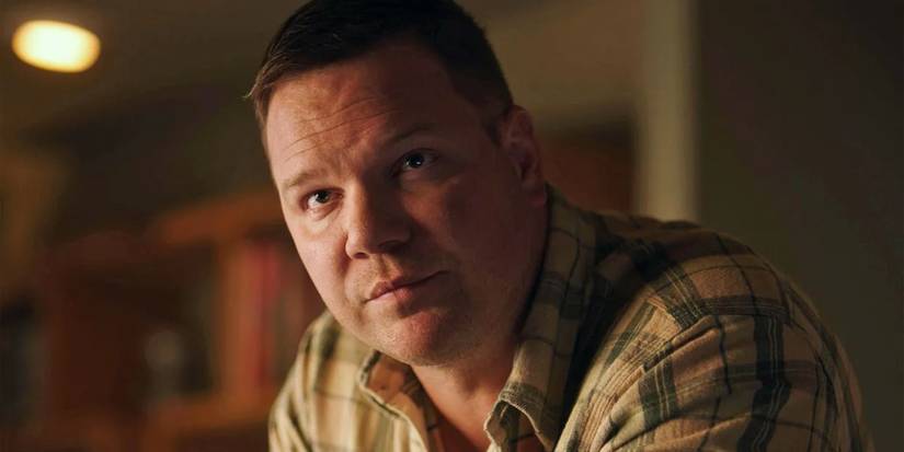 Jim Parrack as Judd looking serious on 9-1-1 Lone Star