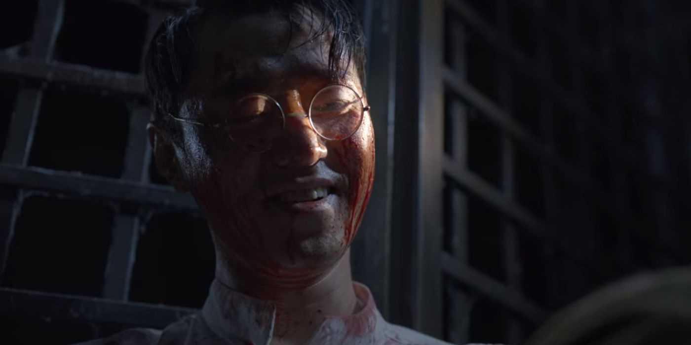 Kato with blood on his face in Gyeongseong Creature episode 10